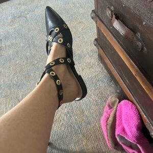 SCHUTZ Black Pointed-Toe Grommet Strap Flats /Brazil size 8b